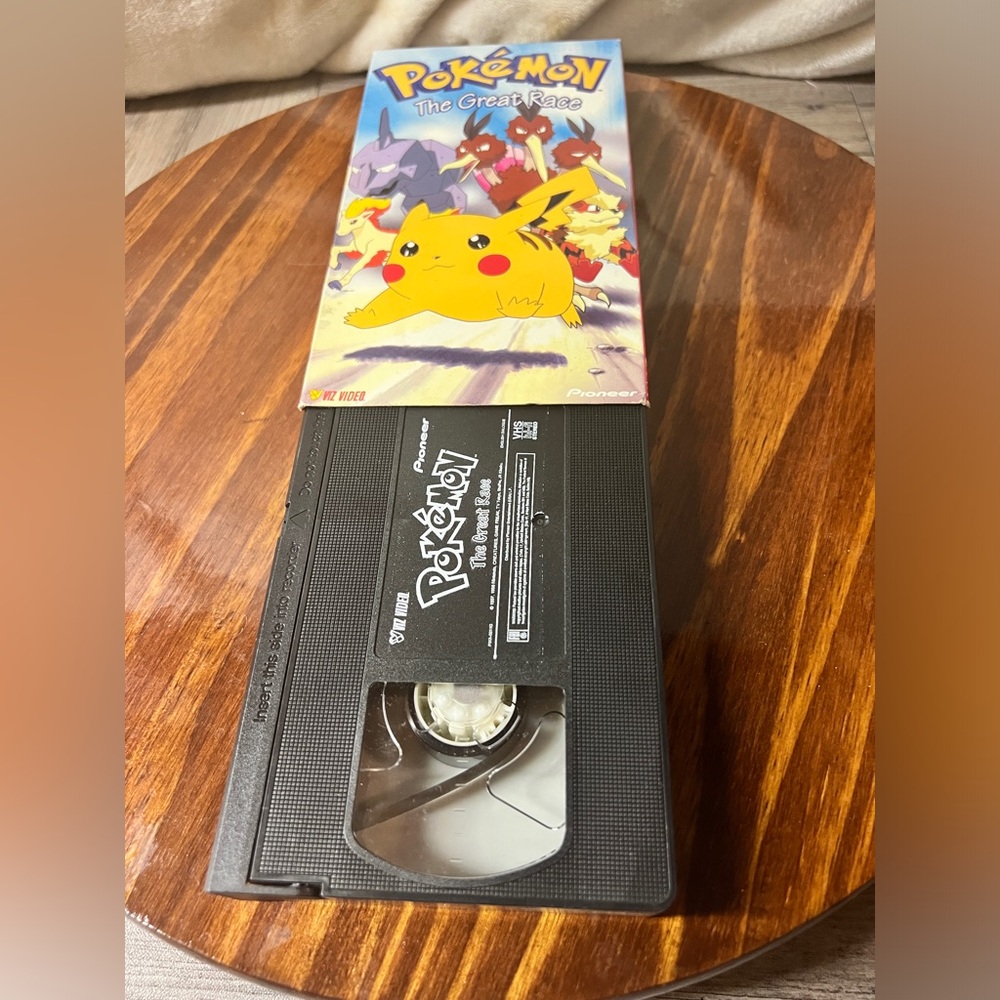 Pokémon Media Lot - The great Race (VHS), Mew 2 vs Mew (DVD), Pokémon All Stars - Picture 4 of 12